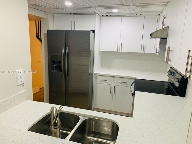 1900 SW 121st Ct in Miami, FL - Building Photo - Building Photo