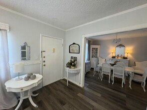 609 NE 13th Ave in Fort Lauderdale, FL - Building Photo - Building Photo