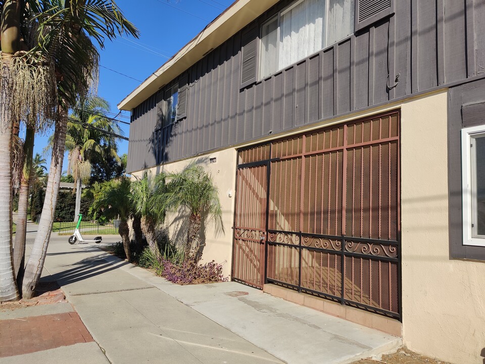 228 Newport Ave, Unit #4 in Long Beach, CA - Foto de edificio