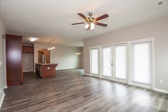 1113 Black Diamond Dr in Dallas, NC - Building Photo - Building Photo