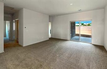 908 W Calle El Acuario in Sahuarita, AZ - Building Photo - Building Photo