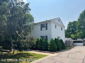 1353 W Lake Lansing Rd