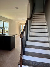 Bluebird Townhomes in Lebanon, TN - Building Photo - Building Photo