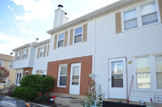 property at 1227 Marywood Ct