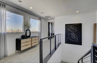 1111 Blue Diamond Rd in Las Vegas, NV - Building Photo - Building Photo