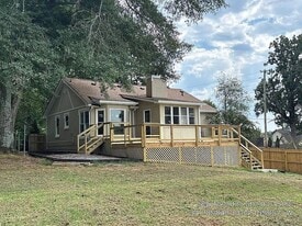 4010 Milford Trail in Cumming, GA - Building Photo