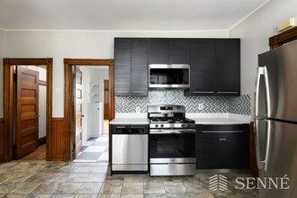 3 Monmouth St-Unit -2 in Somerville, MA - Building Photo - Building Photo