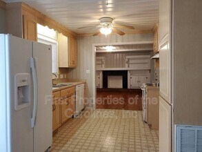 1506 Wayside Dr in Gastonia, NC - Building Photo - Building Photo