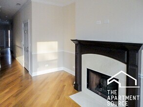 3234 N Kenmore Ave, Unit 3C in Chicago, IL - Building Photo - Building Photo