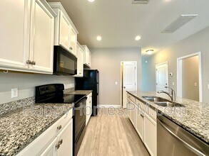 120 Kirkland St in Goose Creek, SC - Building Photo - Building Photo