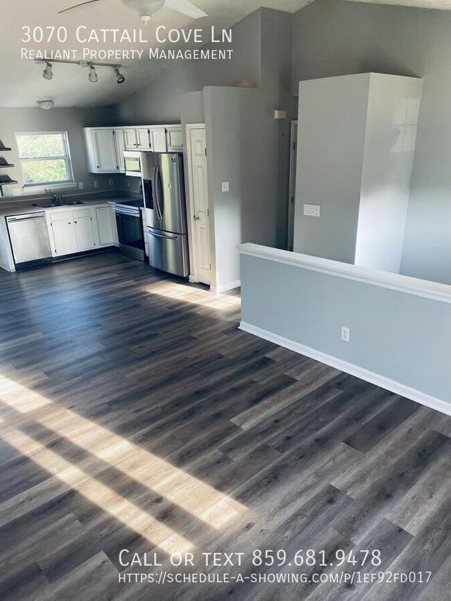 3070 Cattail Cove Ln in Burlington, KY - Building Photo - Building Photo