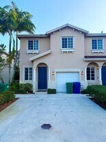1364 NW 214 Terrace in Miami Gardens, FL - Building Photo