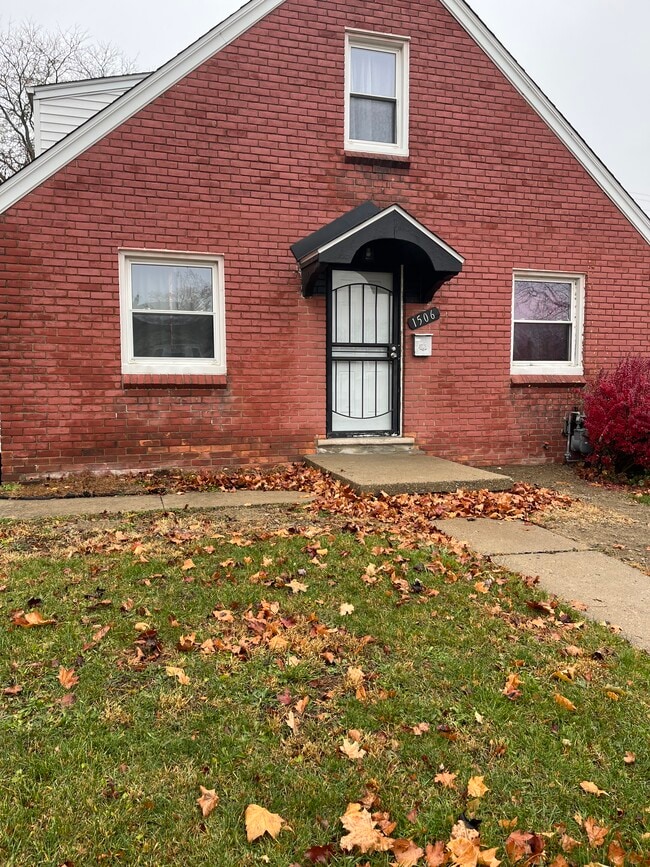 1506 Chandler Ave, Unit Chandler in Lincoln Park, MI - Foto de edificio - Building Photo