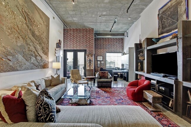 1111 Studewood St in Houston, TX - Foto de edificio - Building Photo