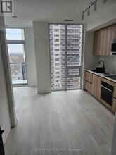 117 Broadway Ave in Toronto, ON - Building Photo - Building Photo