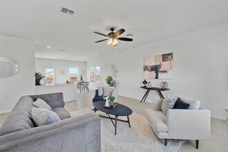 9713 Grapevine Leaf Dr in Manor, TX - Building Photo - Building Photo