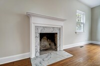 1346 Herlin Pl in Cincinnati, OH - Building Photo - Building Photo