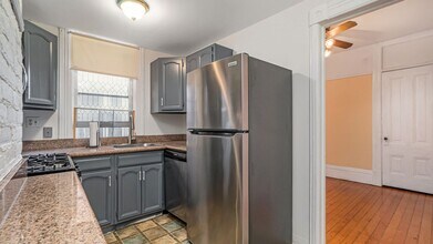 1231 Park Ave in Alameda, CA - Building Photo - Building Photo