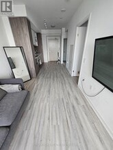 55 Cooper St in Toronto, ON - Building Photo - Building Photo