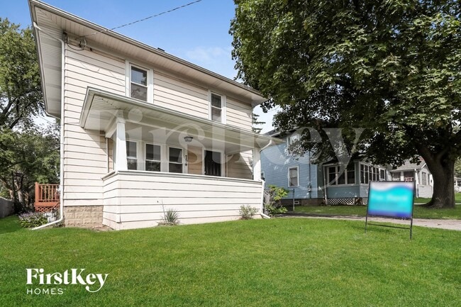 754 North Ave in Aurora, IL - Foto de edificio - Building Photo