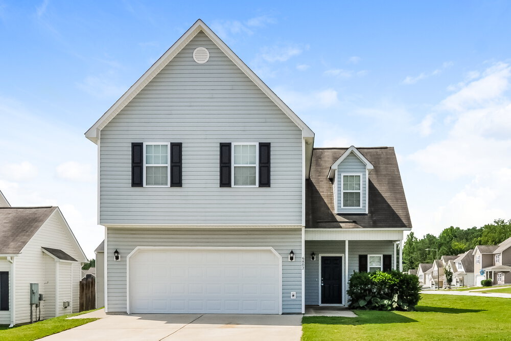 6802 Paint Rock Ln in Raleigh, NC - Building Photo