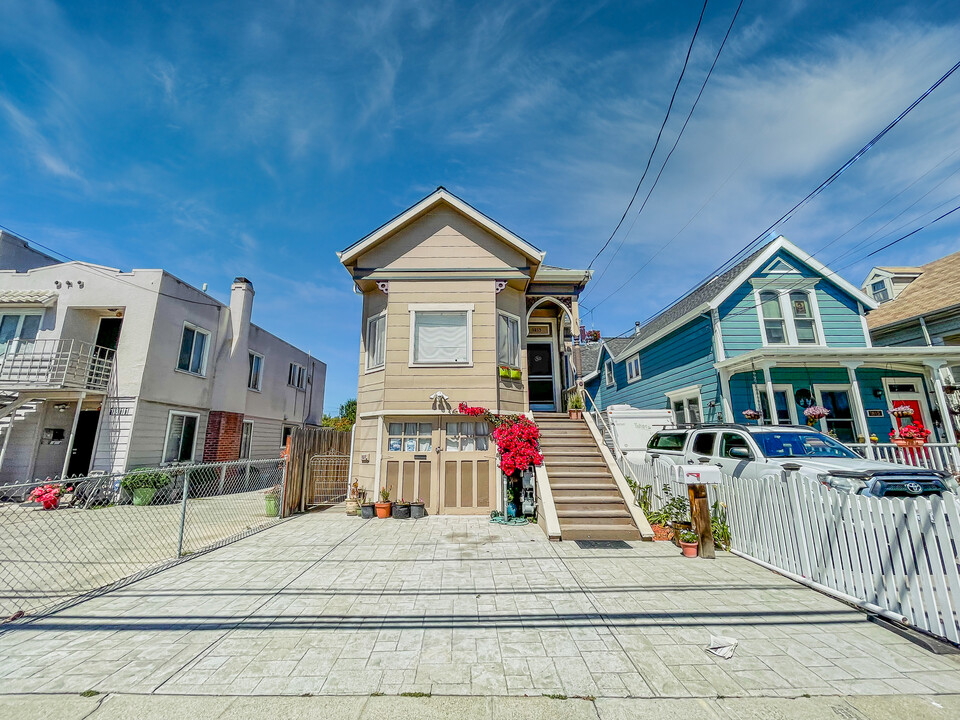 1813 Sherman in Alameda, CA - Building Photo