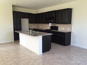 13700 Sage Grouse Dr in Austin, TX - Building Photo - Building Photo