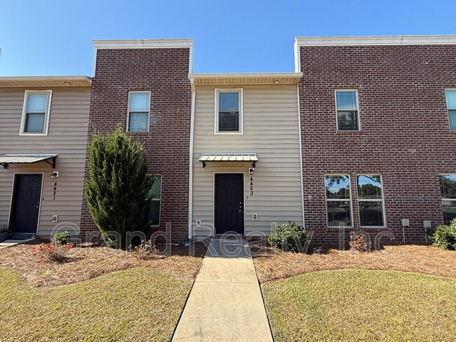 4423 Village Oak Ln in Pace, FL - Building Photo - Building Photo