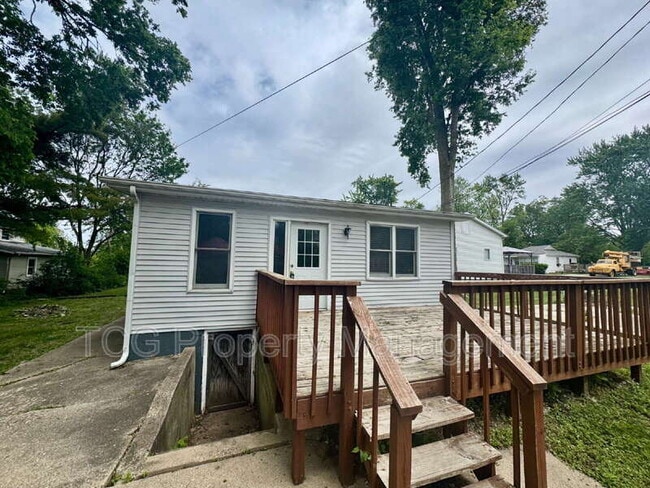 property at 627 3rd Ave