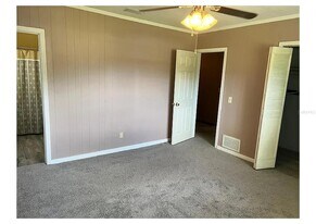 1657 Richland Ave in DeLand, FL - Building Photo