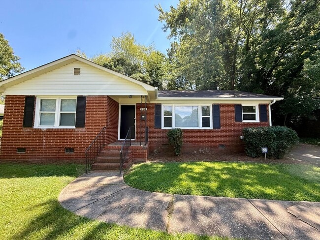 property at 3715 Fieldcrest Rd