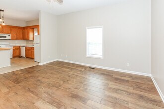 20 2nd St in Cramerton, NC - Foto de edificio - Building Photo