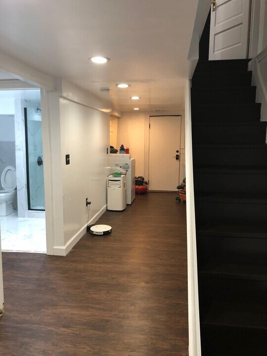 1442 W St SE in Washington, DC - Building Photo