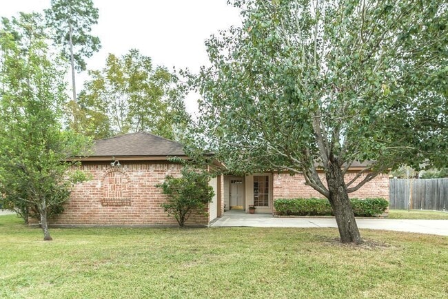 property at 805 Thornwood Dr