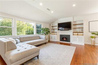 7 Nappa Dr in Westport, CT - Building Photo - Building Photo