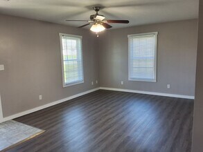 1600 Morrison Rd in Big Clifty, KY - Building Photo - Building Photo