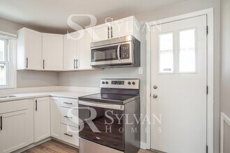 146 Central Ave in North Versailles, PA - Building Photo - Building Photo