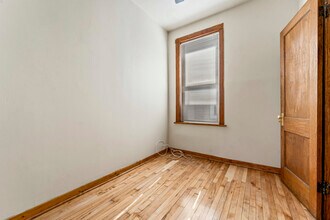 2152 W Division St in Chicago, IL - Building Photo - Building Photo