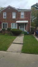 8576 Manor in Detroit, MI - Building Photo - Building Photo