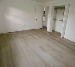 100 NW 45th St in Miami, FL - Building Photo - Building Photo