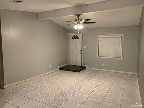 2605 Gull Ave in McAllen, TX - Building Photo - Building Photo