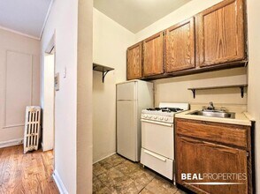 2827 N Burling St in Chicago, IL - Building Photo - Building Photo