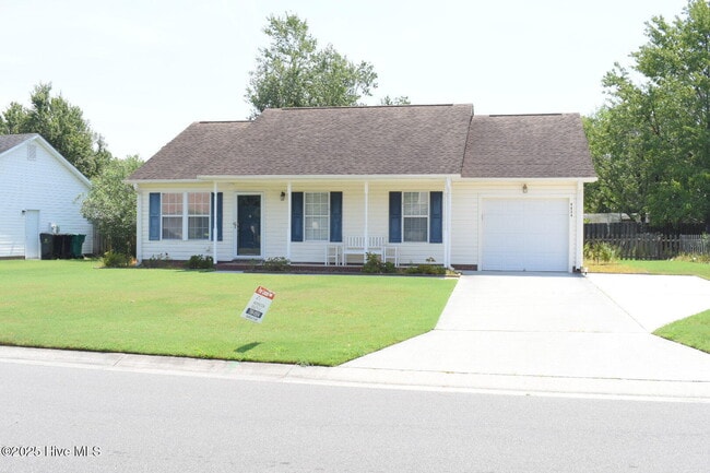 property at 4824 Weybridge Ln