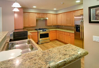 Bidwell Park in Chico, CA - Foto de edificio - Building Photo