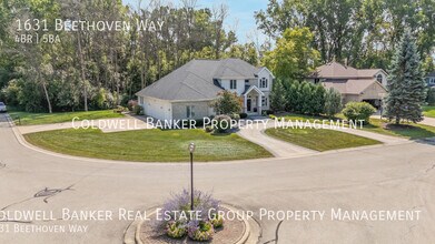 1631 Beethoven Way in Neenah, WI - Building Photo - Building Photo