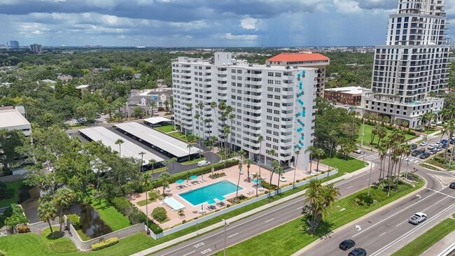 property at 2401 Bayshore Blvd