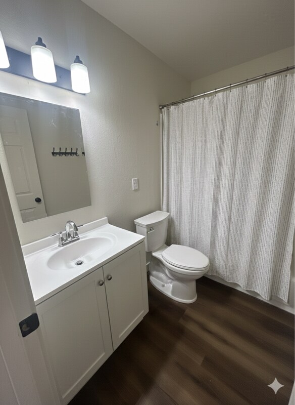 215 S Blankenship Rd in Udall, KS - Foto de edificio - Building Photo