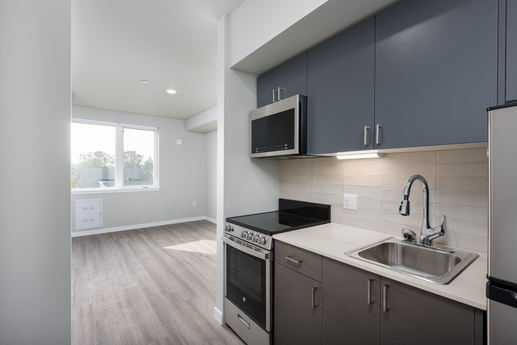 Ellis Apartments in WA