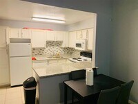 3900 Woodchase Dr photo'