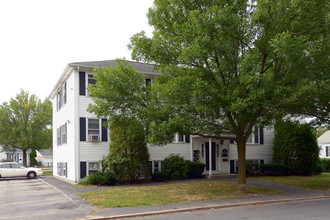 26 Coggeshall St in Providence, RI - Building Photo - Building Photo